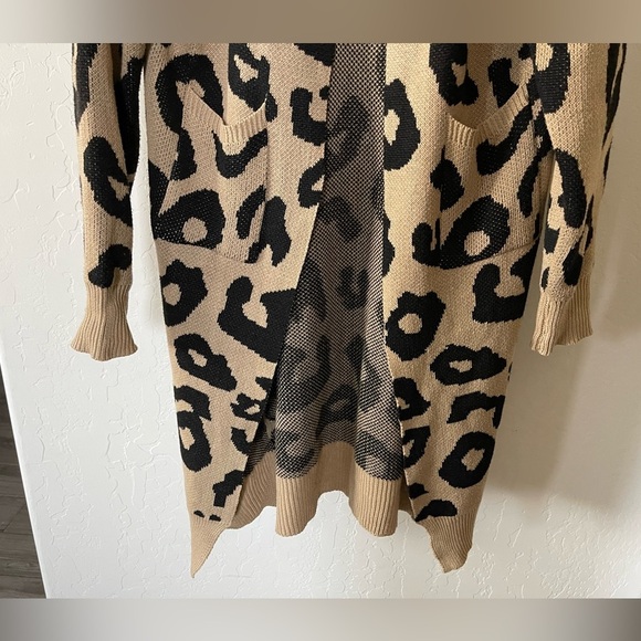 Leopard print| Long Line, open front knit cardigan, size S/M•••Cotton blend 🫶🏻 - Picture 4 of 11